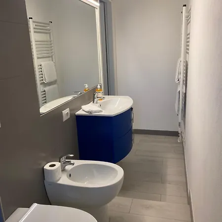 Ada شقة لا سبيتسْيا