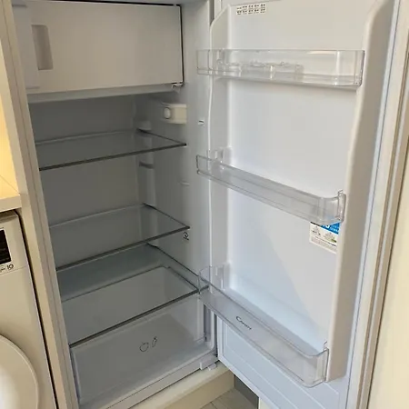 Ada * لا سبيتسْيا